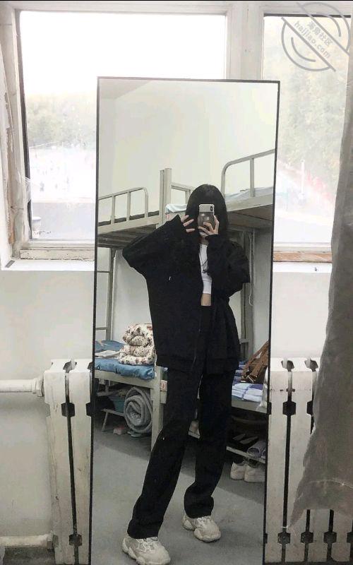 图片加载中...