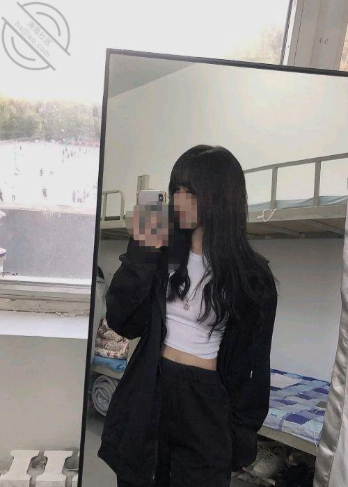 图片加载中...