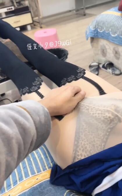 图片加载中...