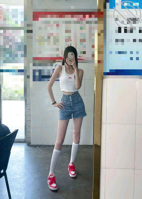 图片加载中...