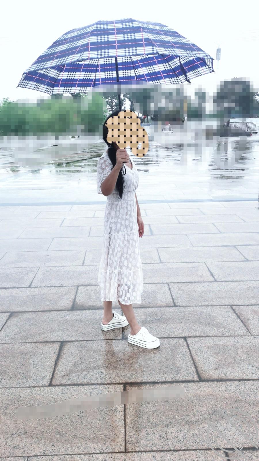 图片加载中...