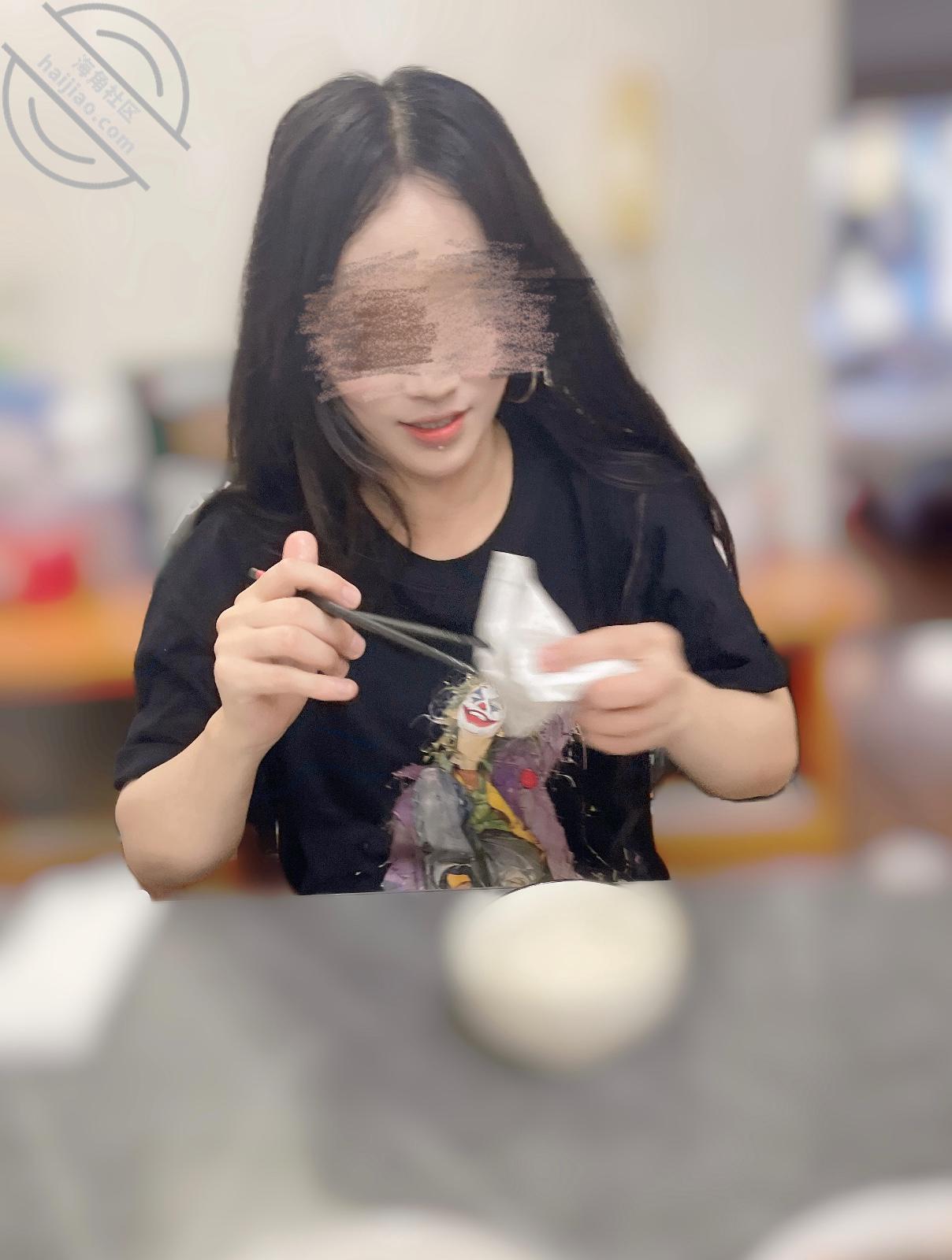 图片加载中...