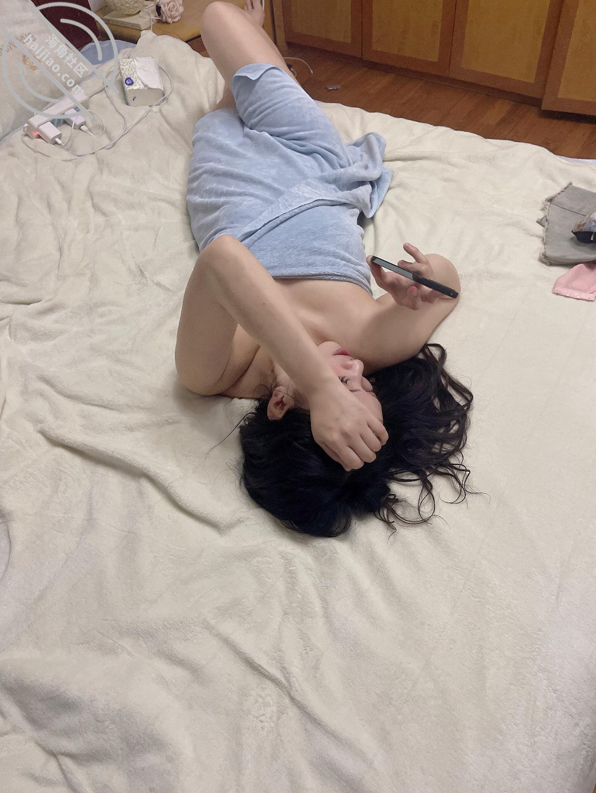 图片加载中...