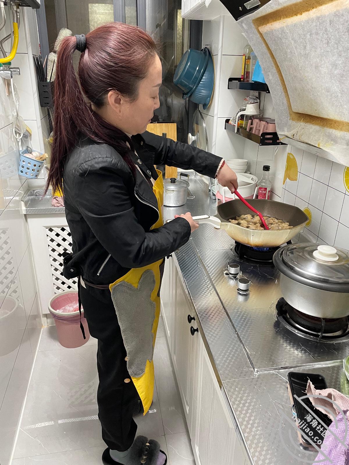 图片加载中...