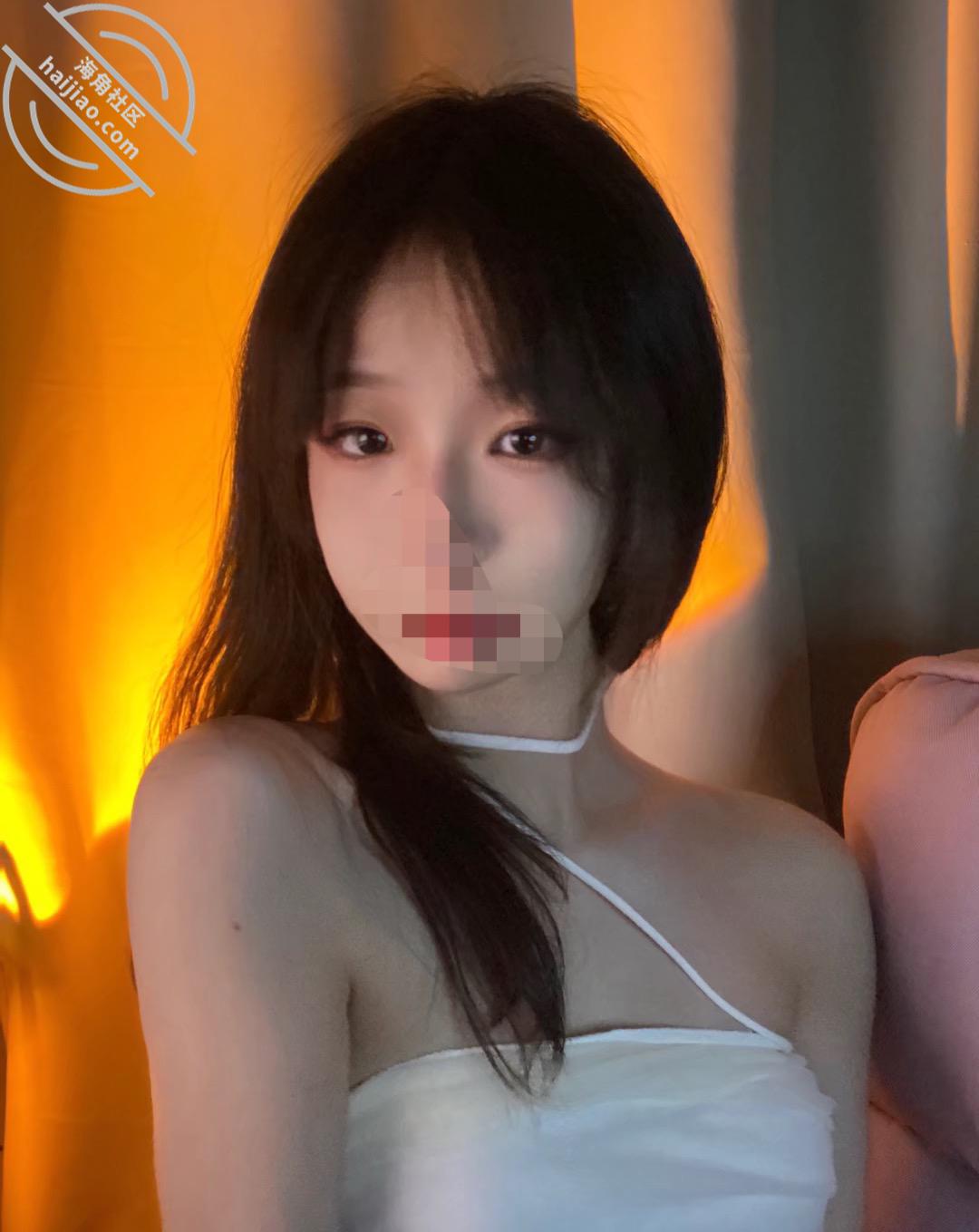 图片加载中...