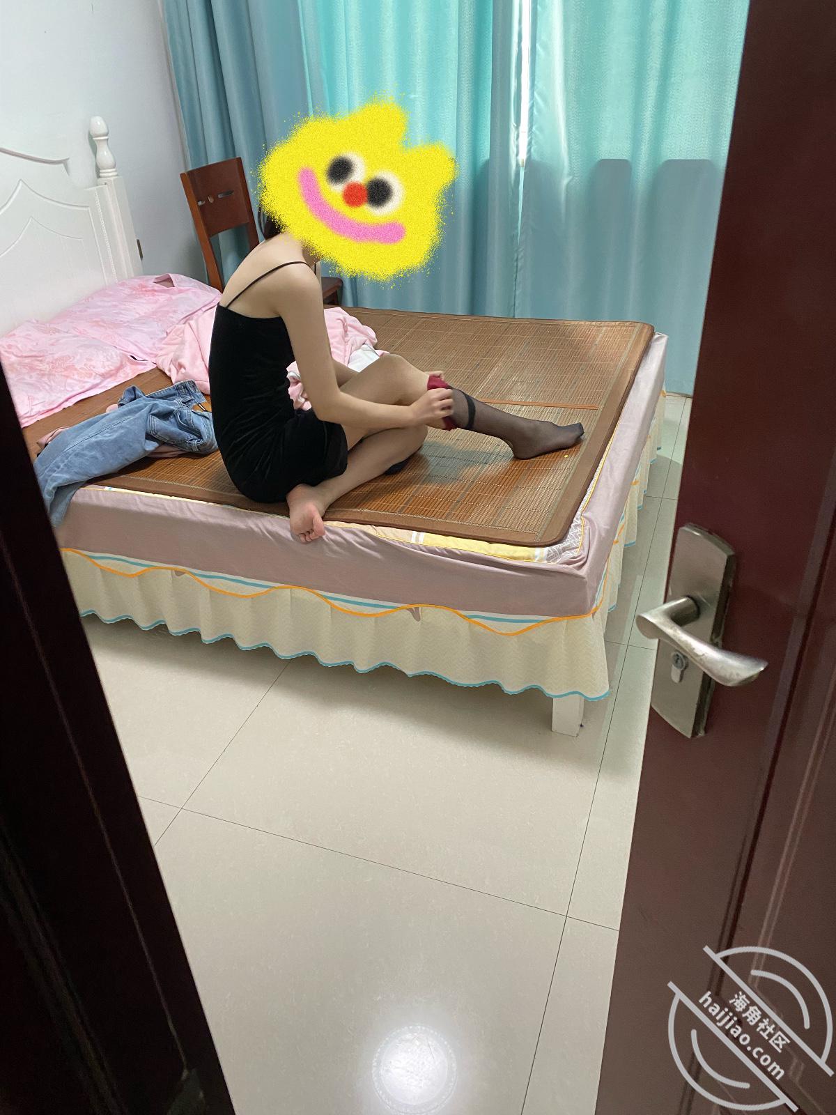 图片加载中...