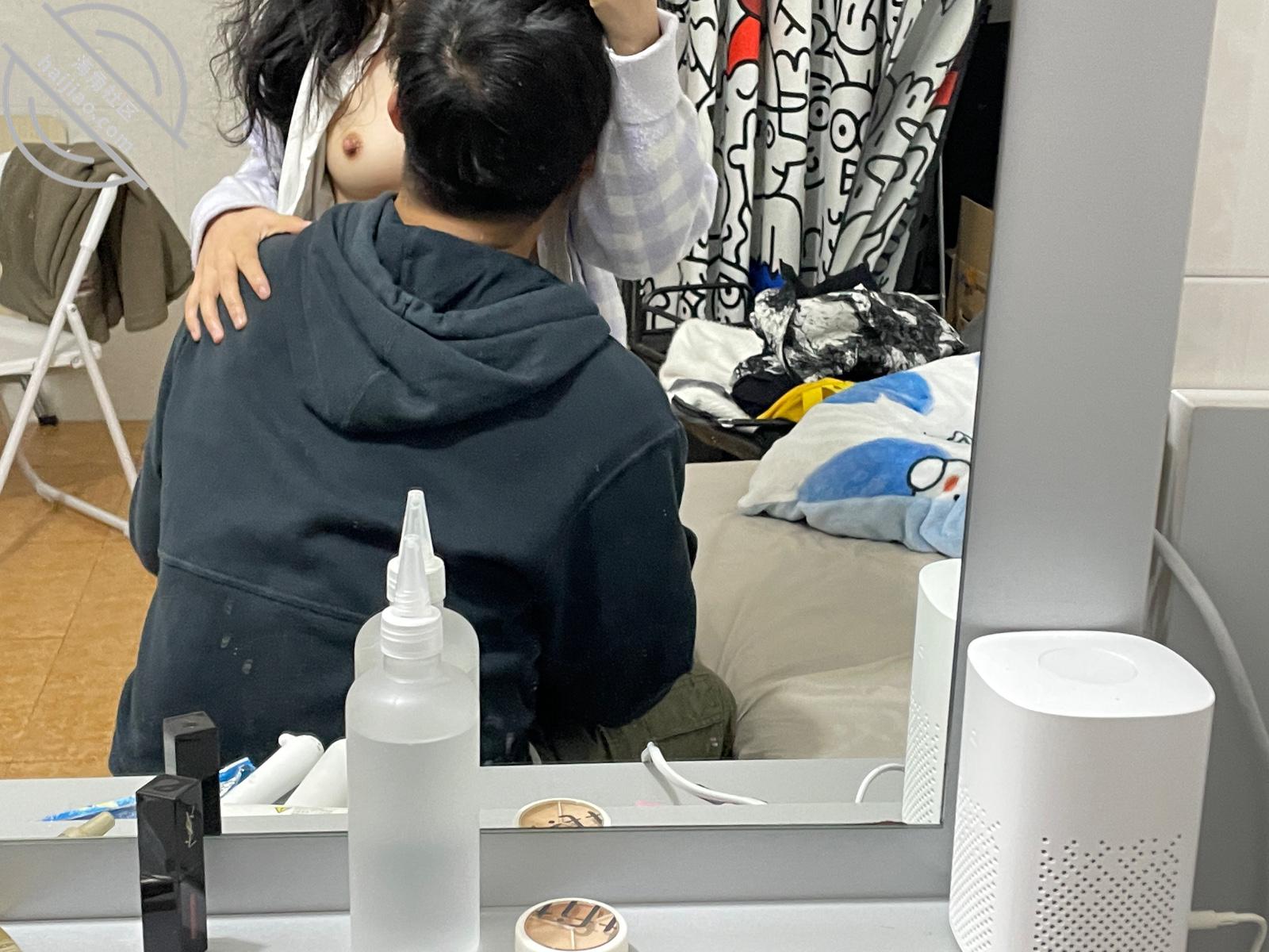 图片加载中...