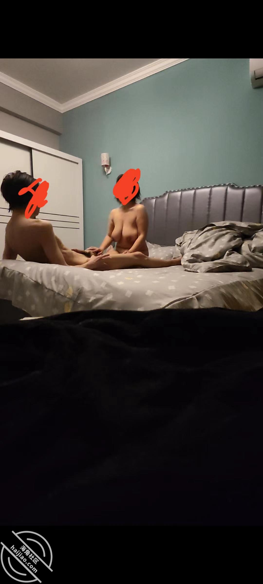 图片加载中...