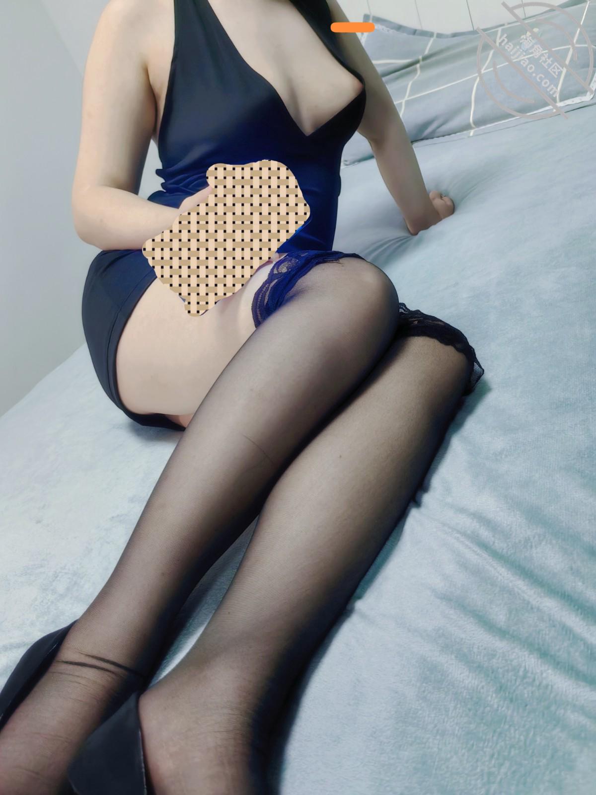 图片加载中...