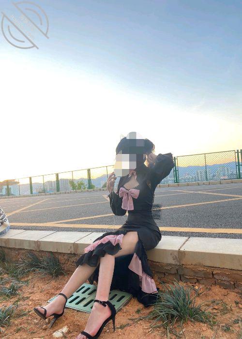 图片加载中...