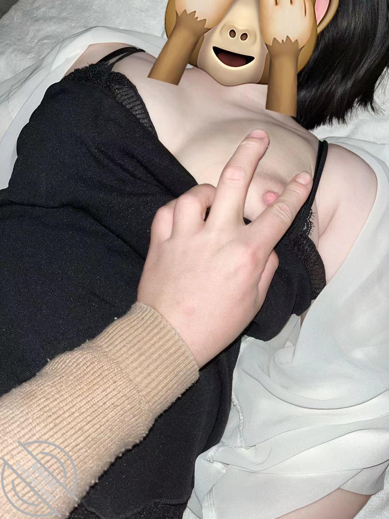 图片加载中...
