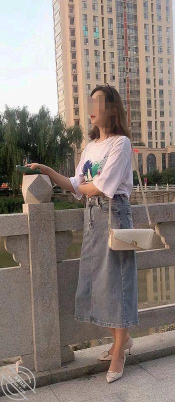 图片加载中...