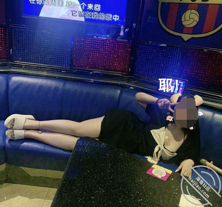 图片加载中...