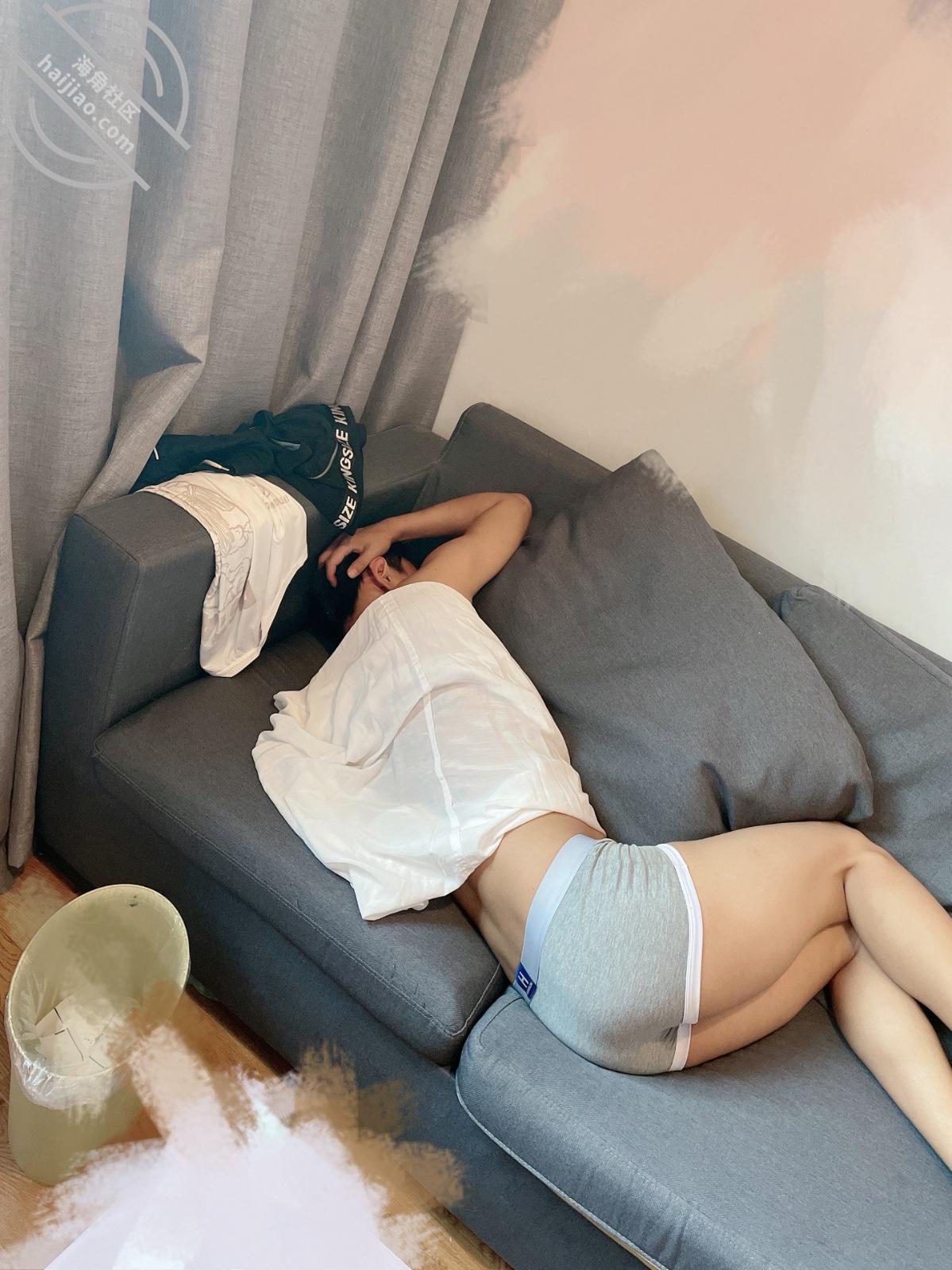 图片加载中...