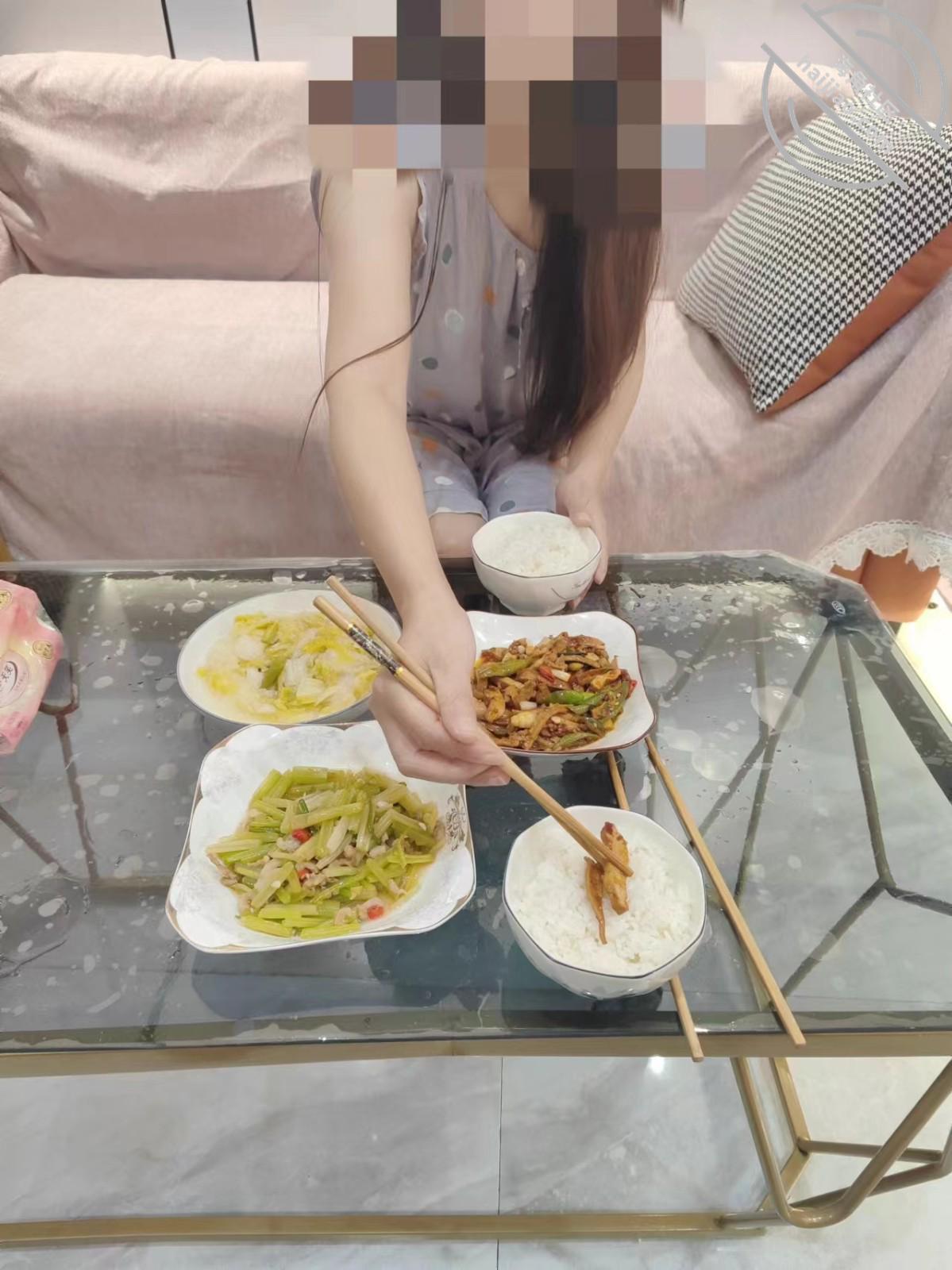 图片加载中...