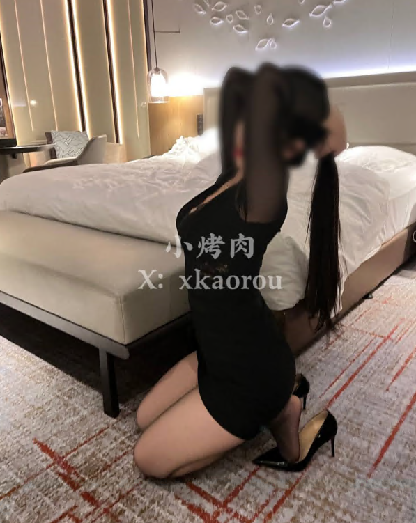 图片加载中...