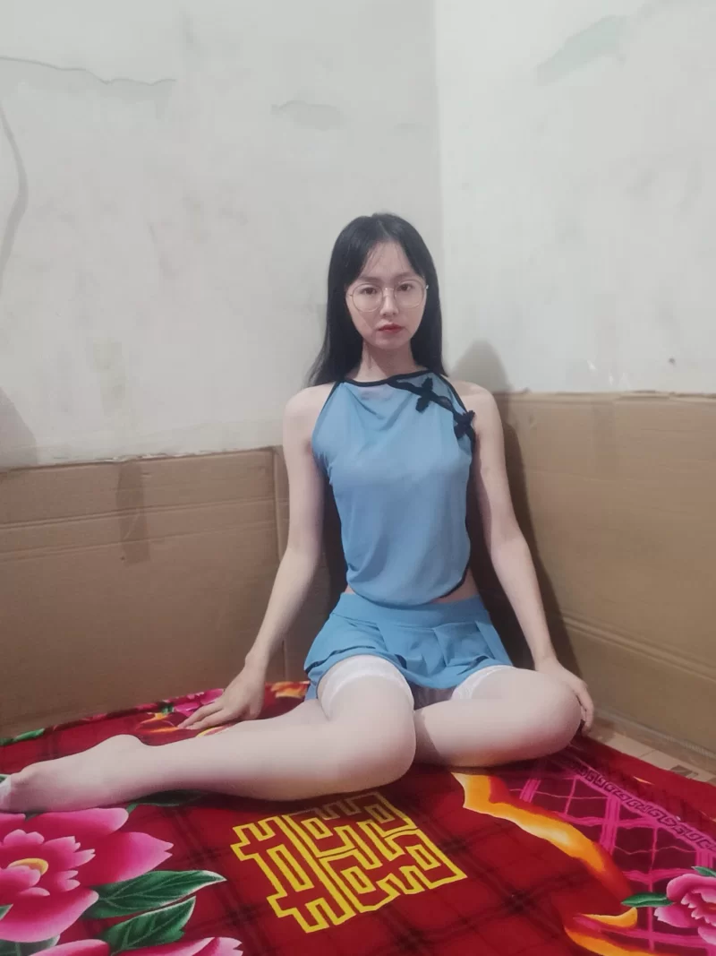 图片加载中...
