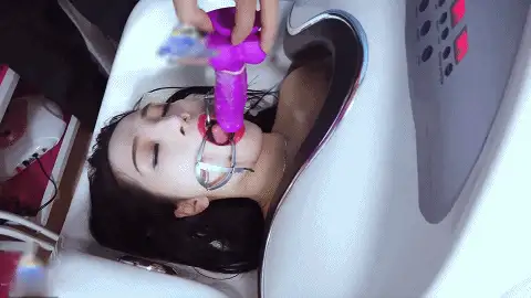 图片加载中...