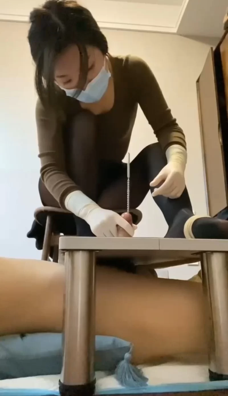 图片加载中...